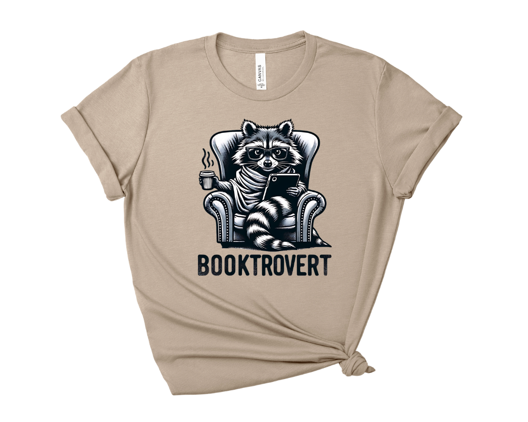 Booktrovert Raccoon Tee – Short Sleeve Graphic T-Shirt