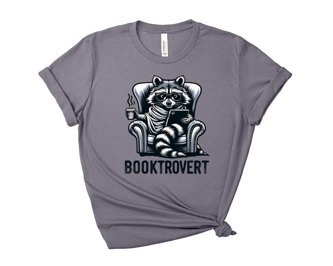 Booktrovert Raccoon Tee – Short Sleeve Graphic T-Shirt