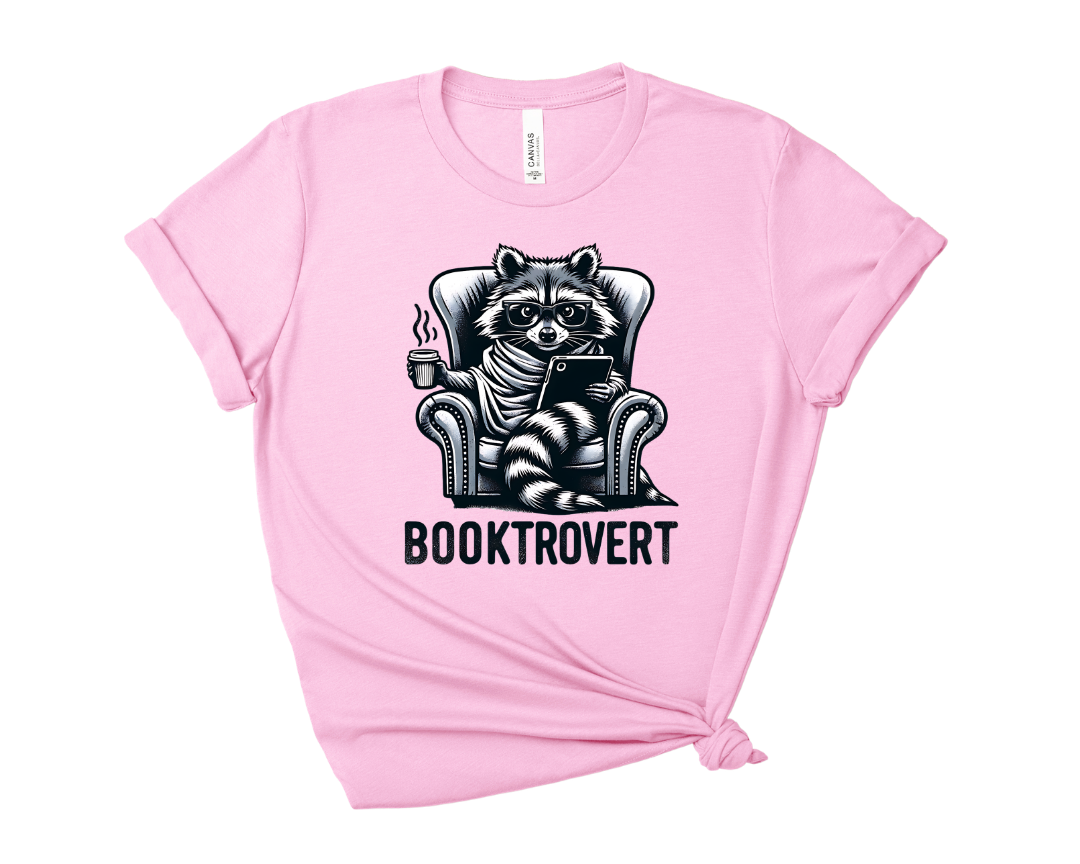 Booktrovert Raccoon Tee – Short Sleeve Graphic T-Shirt